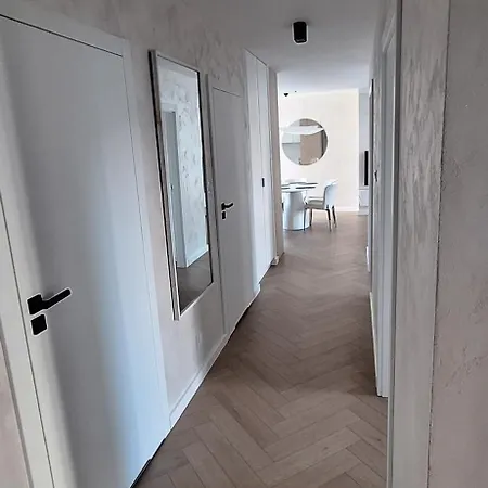 Letnica Sunny Spot Apartment